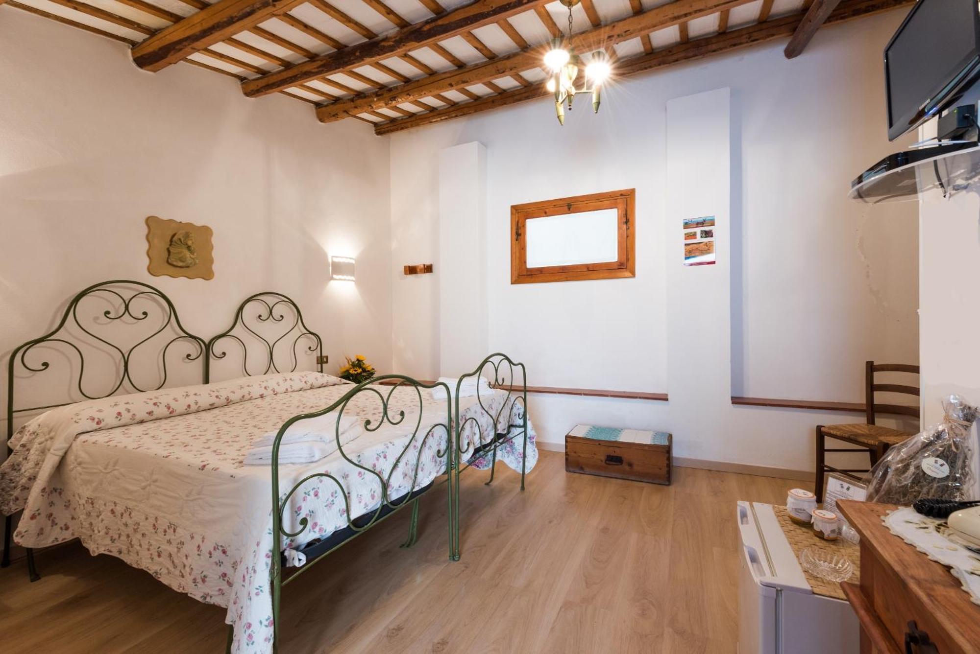 Azienda Agrituristica Tenuta Pizzolungo Erice Eksteriør billede