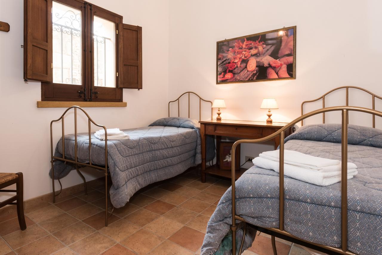 Azienda Agrituristica Tenuta Pizzolungo Erice Eksteriør billede