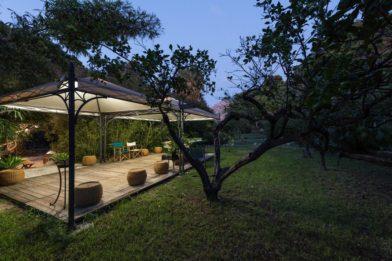 Azienda Agrituristica Tenuta Pizzolungo Erice Eksteriør billede