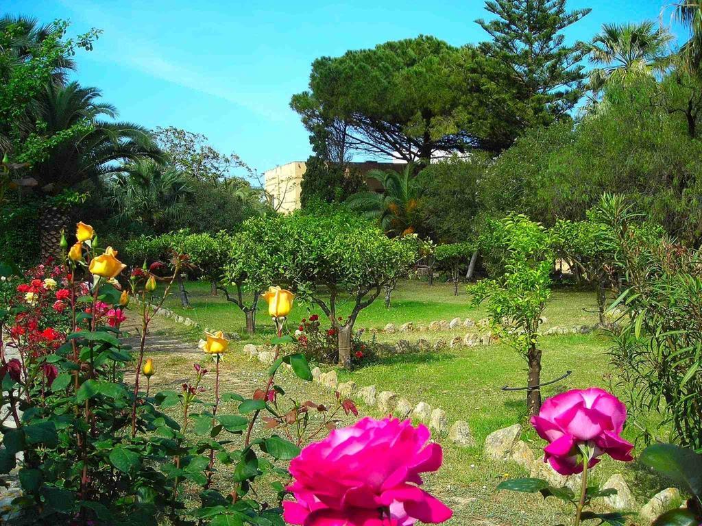 Azienda Agrituristica Tenuta Pizzolungo Erice Eksteriør billede